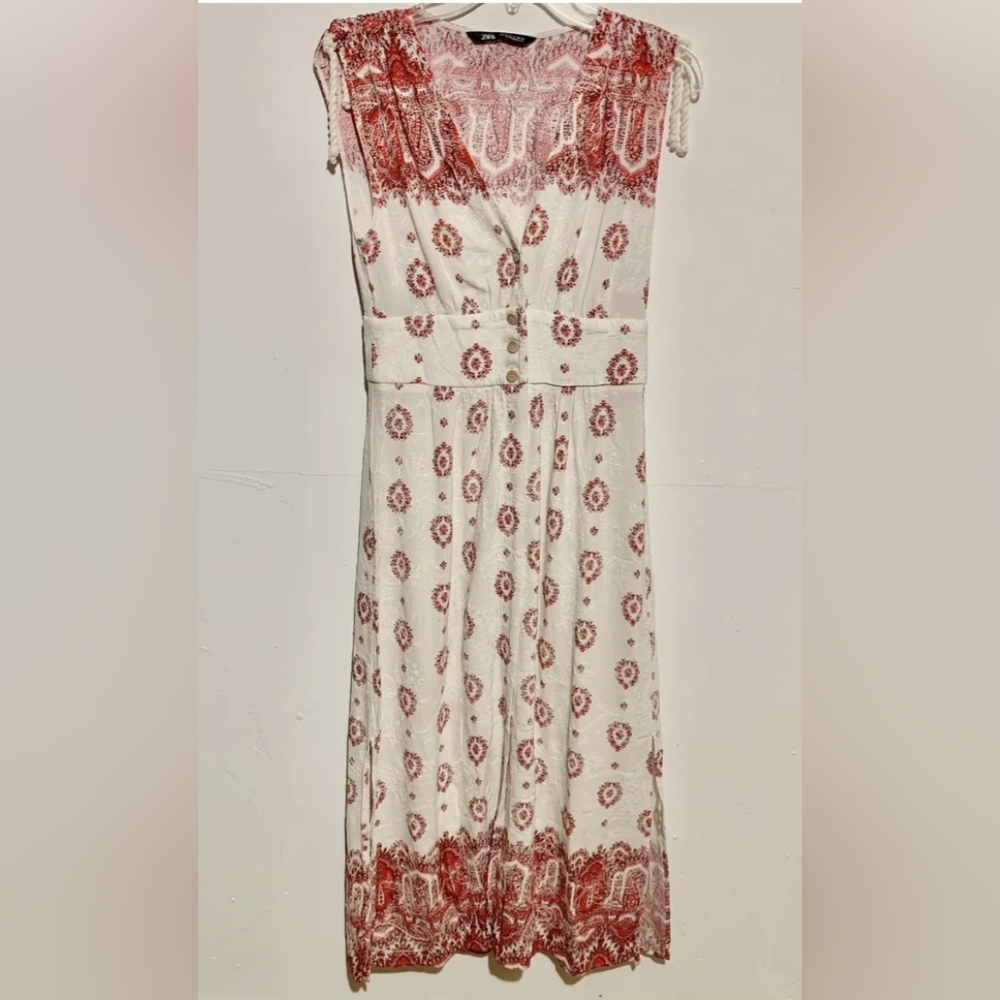 Zara Dress - Picture 2 of 3